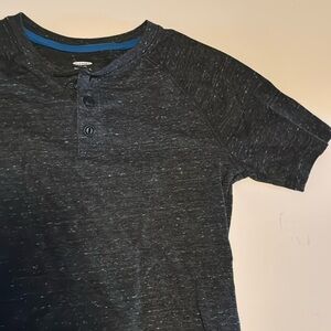 Kids L shirt with three buttons, dark heather grey